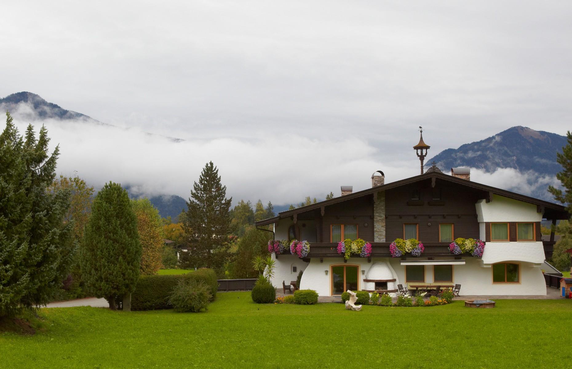 6. Austria: 51,4%